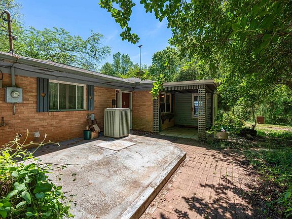 4th image of 731 Cool Creek Dr