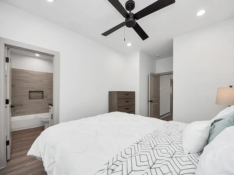 5315 Kindred Garden Ln — Photo 38