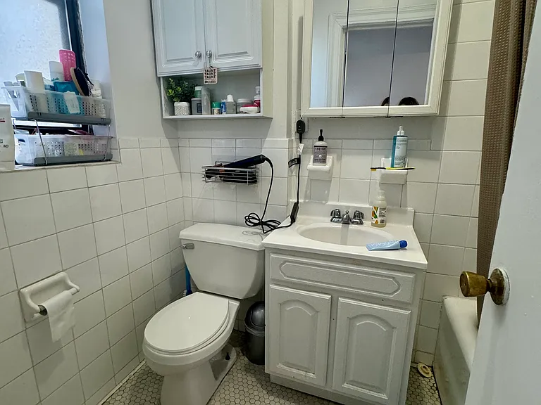 309 W 109th St #2C — Photo 6