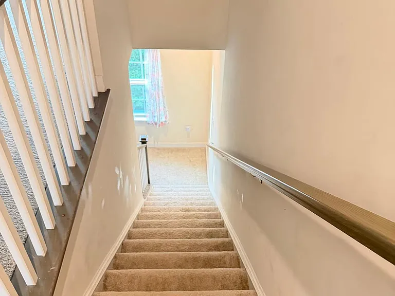 4812 Crest View Dr — Photo 16