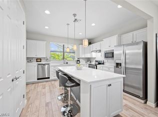 10804 Glenhurst St, Fort Myers, FL 33913