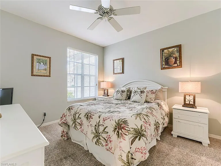 8529 Fairway Bend Dr — Photo 18