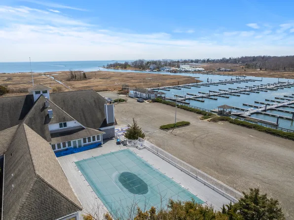 379 Whitfield Street #CN946, Guilford, CT 06437