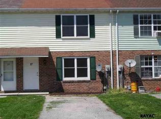 27 Conewago Dr, Hanover, PA 17331