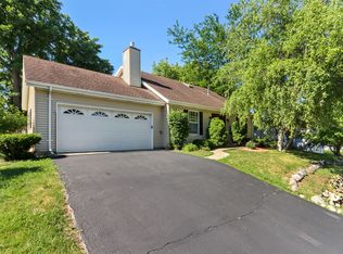 609 Lewis St, Burlington, WI 53105