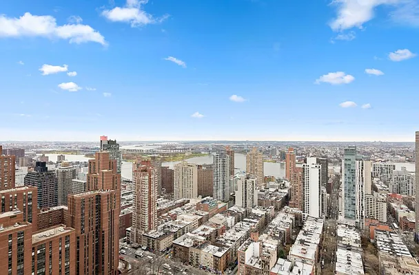 Rented by Corcoran | media 24