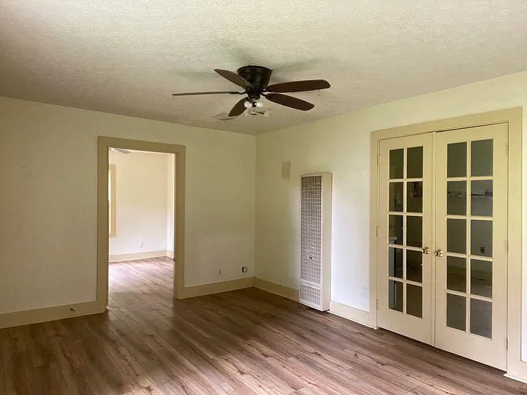 8994 Nashville Rd — Photo 2