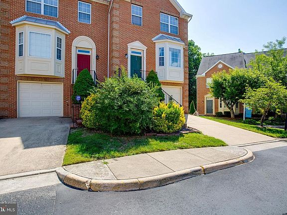 3rd image of 311 Stafford Glen Ct