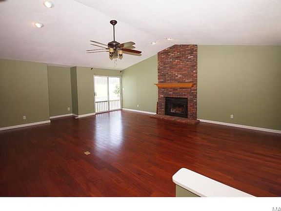 3rd image of 7214 Emerald Forest Dr
