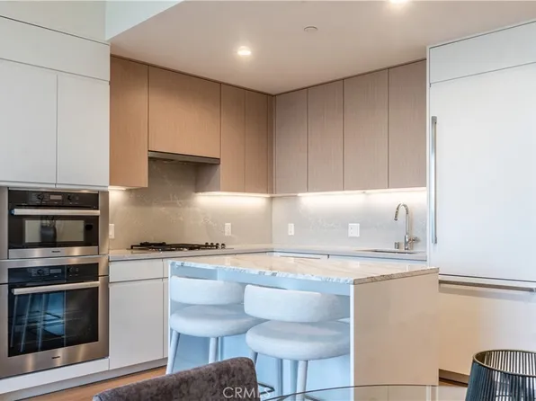 877 Francisco St APT 1512, Los Angeles, CA 90017