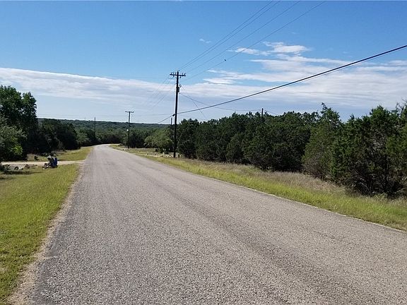 3rd image of 422 Ash Juniper Dr