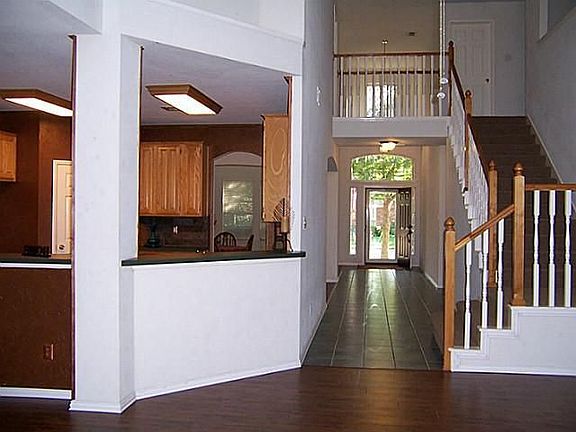 3rd image of 1329 Winnipeg Dr
