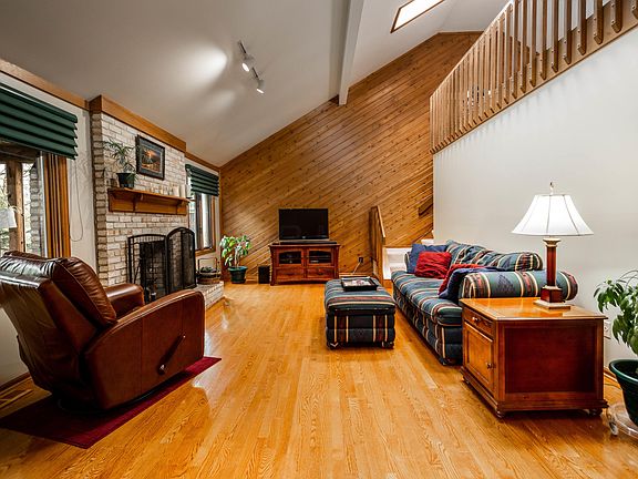 5th image of 5814 Country House Ln