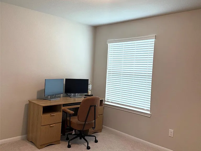 5504 Hyde Park Dr — Photo 21