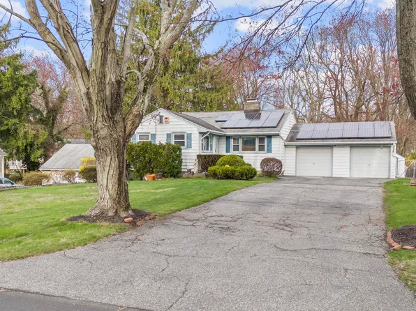 75 Linda Drive, Bridgeport, CT 06606