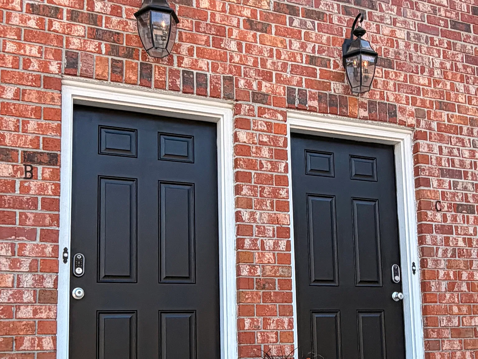 2 bed, 1.5 bath, 1000 sqft, $2,200 — Photo 2