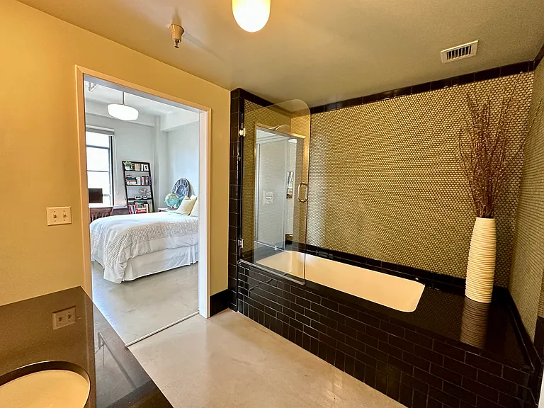 849 S Broadway #508 — Photo 77