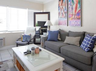 840 80th St APT 4, Miami Beach, FL 33141