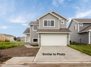 3501 Wolf Creek Rd SW, Bondurant, IA 50035