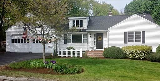 1st image of 8 Karen Ave