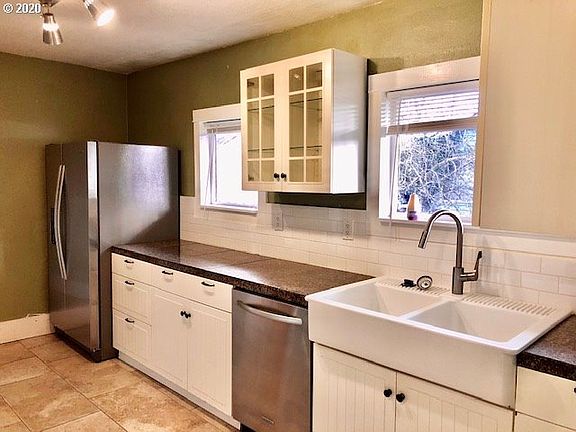 4th image of 316 NW 40th St