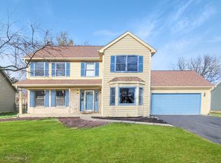 13 Breckenridge Dr, Aurora, IL 60504