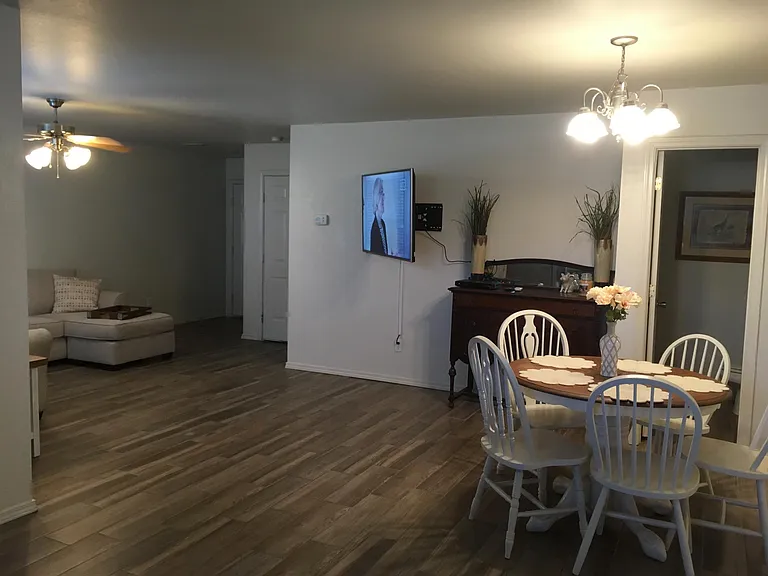 1693 N Evening Shade Dr — Photo 4