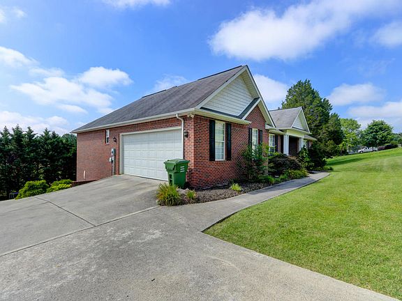 2nd image of 7838 Scenic View Dr
