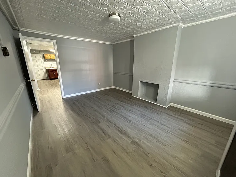 260 Webster Ave #B — Photo 13