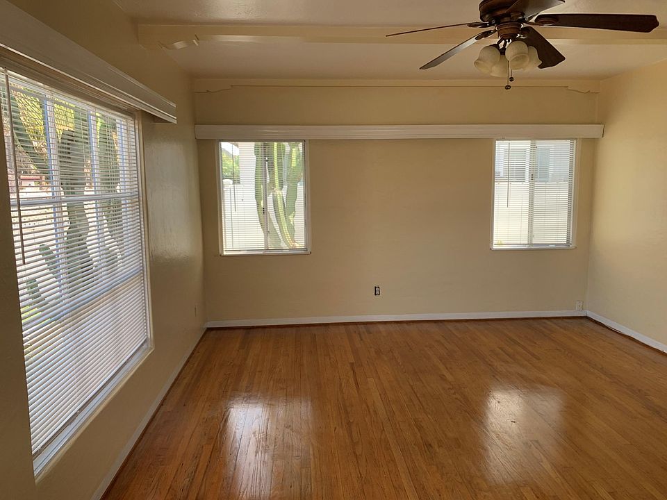 1st image of 4685 Larkspur St