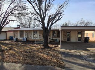 516 Forrest Ln, Denison, TX 75021