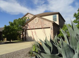 208 Deercreek Ln, Leander, TX 78641