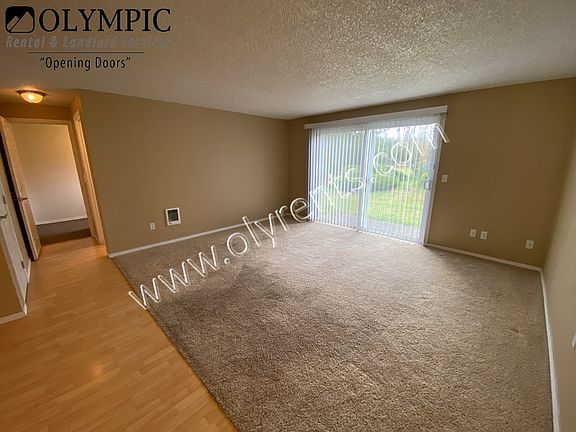 002 Living Room (1)_10082025
