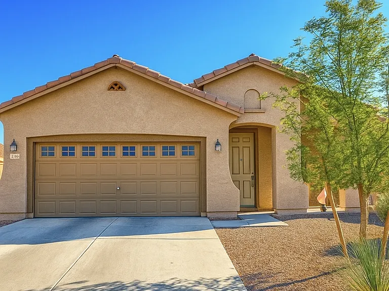 591 W Vekol Ct — Photo 1