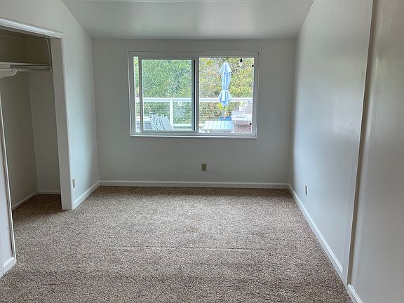 3rd image of 138 Del Sur Way