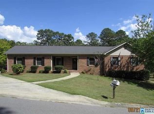 6102 Fawnhurst Dr, Anniston, AL 36206