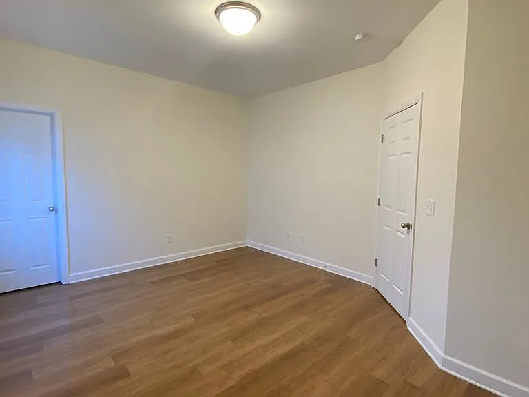 187 Thoroughbred Dr — Photo 12