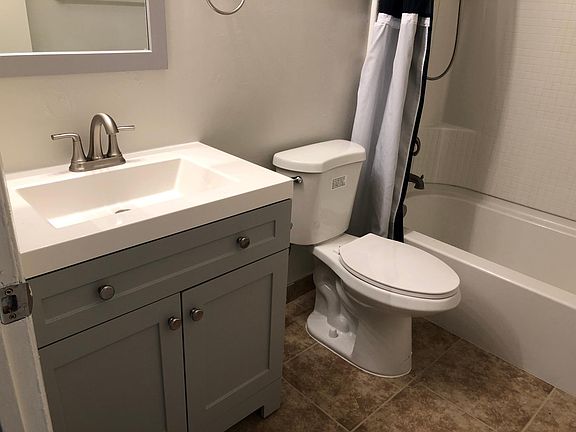 5th image of 6950 Darian Ct