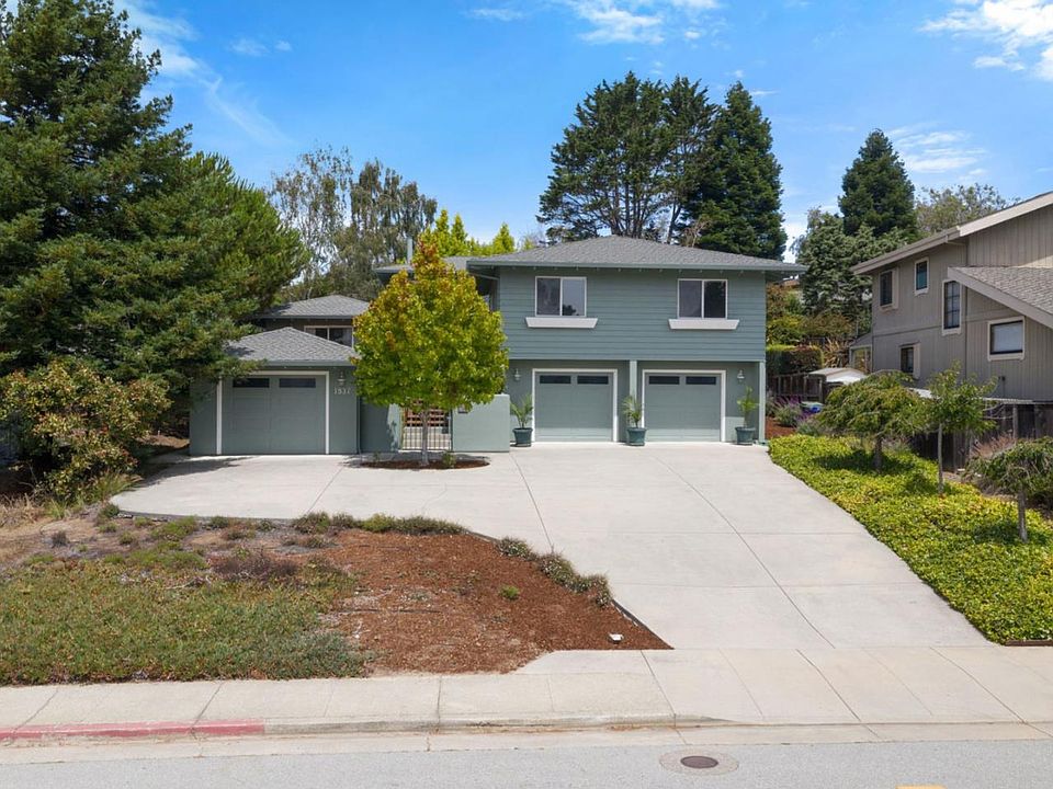 1st image of 1537 Dolphin Dr