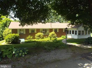 9 Locust St, Tamaqua, PA 18252
