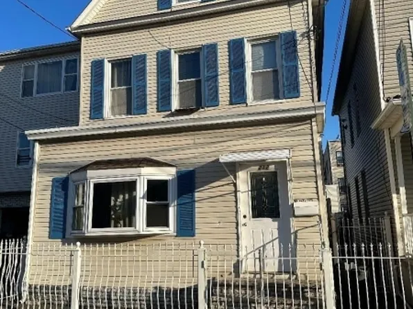212 ERIE ST, Elizabeth City, NJ 07206