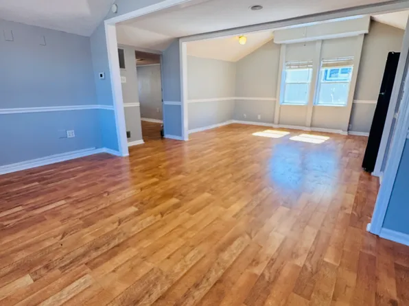 6301 Main St #2, Kansas City, MO 64113