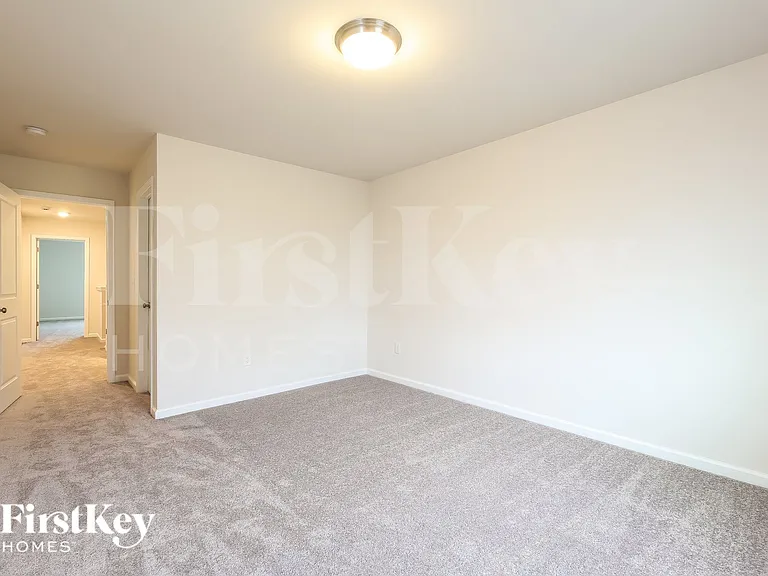415 Stonefence Dr — Photo 10