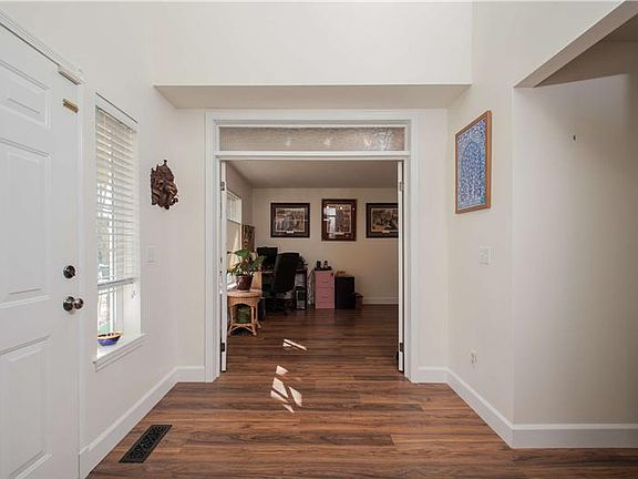 4th image of 16516 135th Avenue Ct E