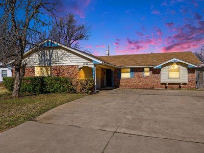 5725 Lawson Ln, Oklahoma City, OK, 73132