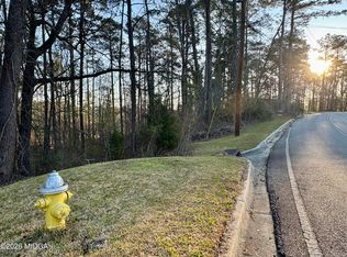 1954 Wood Valley Rd, Macon, GA 31211