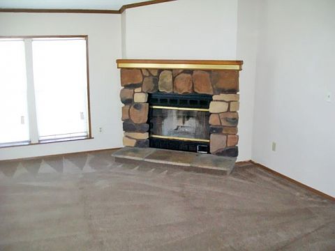 2nd image of 167 Belle Villa Blvd