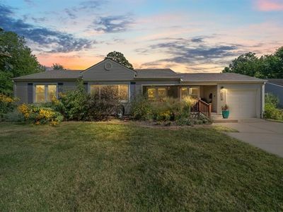7218 W 86th St, Overland Park, KS, 66212