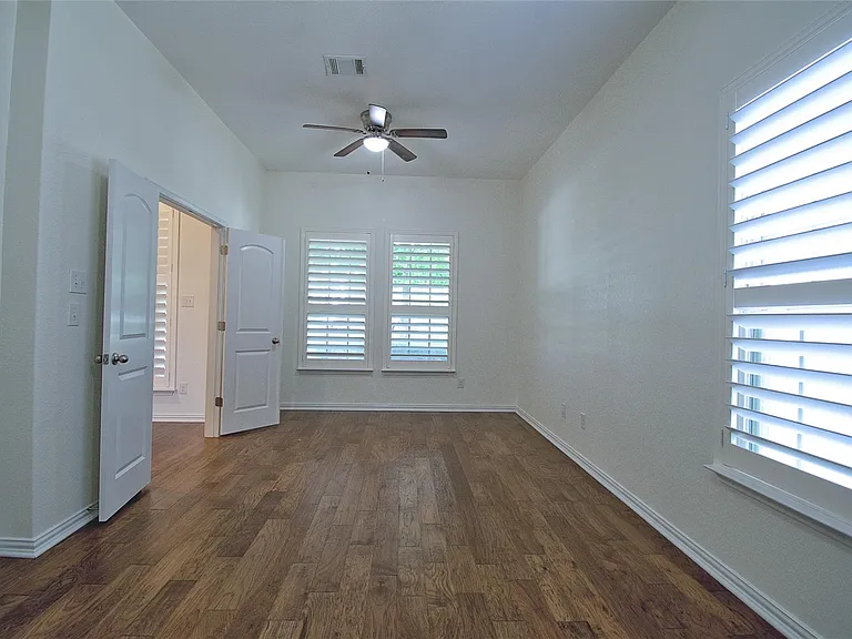413 Granite Rock Ln — Photo 7
