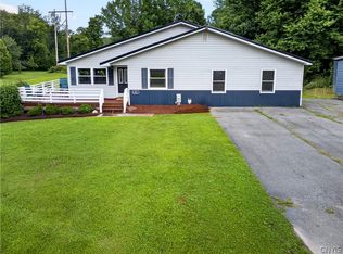 868 Rowlee Rd, Oswego, NY 13126